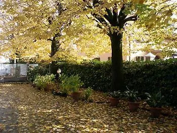 Bed & Breakfast Sant' Eurosia * Болонья